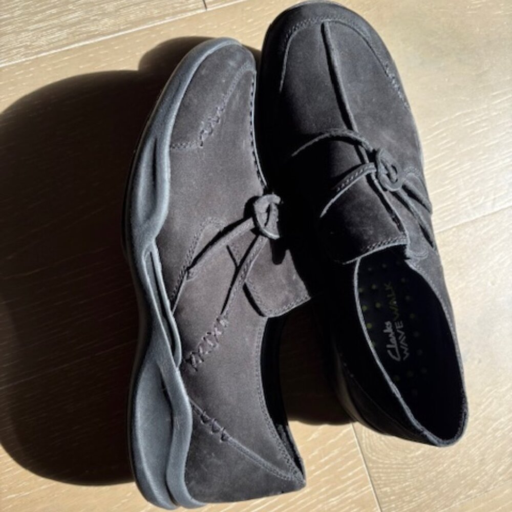 Clarks Wave Run Slip-on Shoes - Women's US Size 8.5 - Black Nubuck